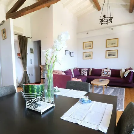 The Olive Press Country house